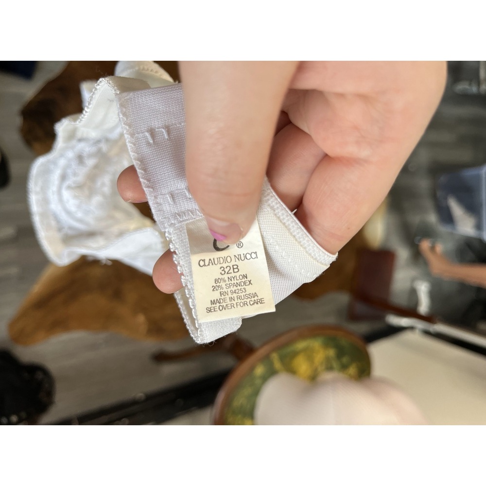 Claudio Nucci White Lace Floral Bra Adjustable Strap Size 32B